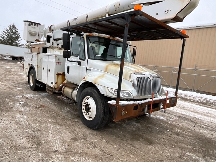 international-durastar-4300-image-9