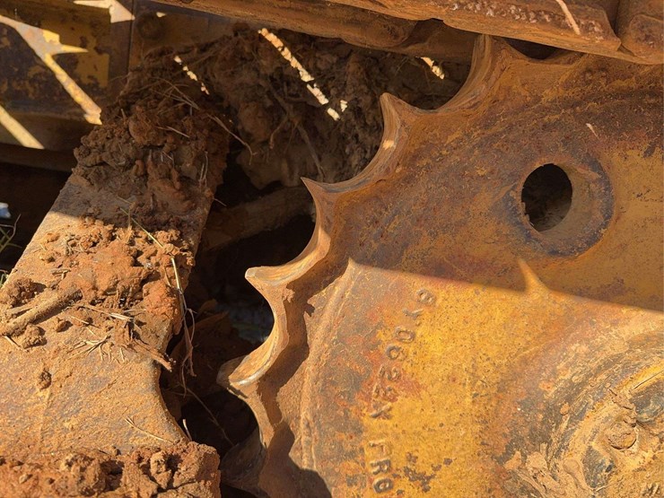 caterpillar-d3c-lgp-image-16