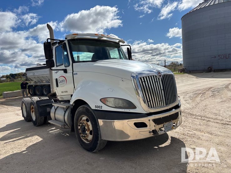 2012-international-prostar-image-17