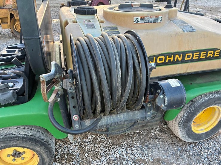 john-deere-gator-image-14