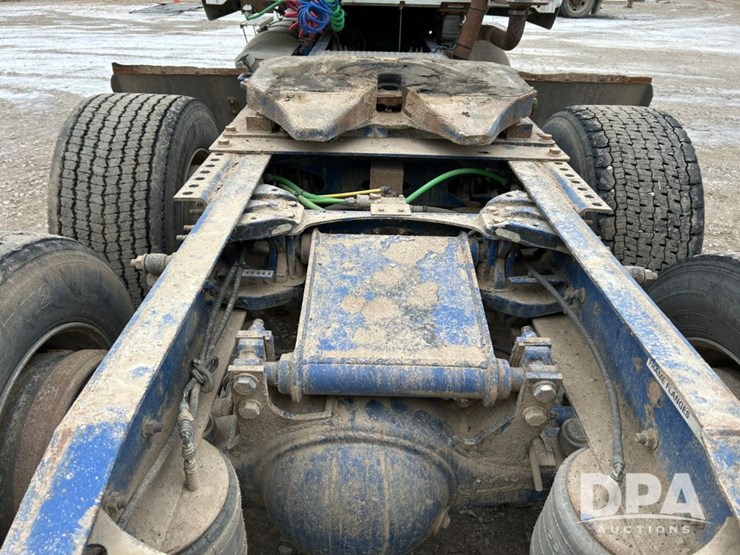 international-prostar-image-42