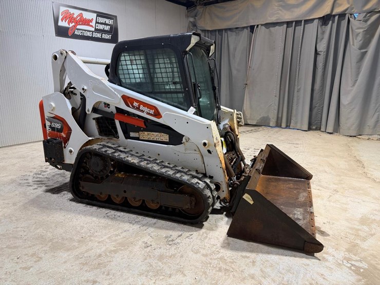 2021-bobcat-t595-image-6