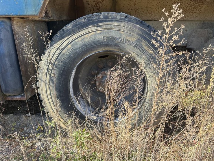 1990-ford-l9000-image-64