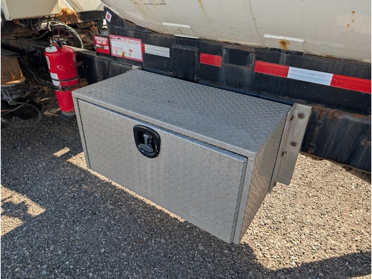 international-durastar-4300-image-10