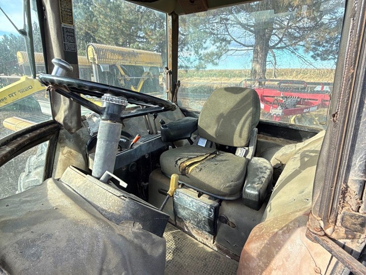 john-deere-4850-image-14