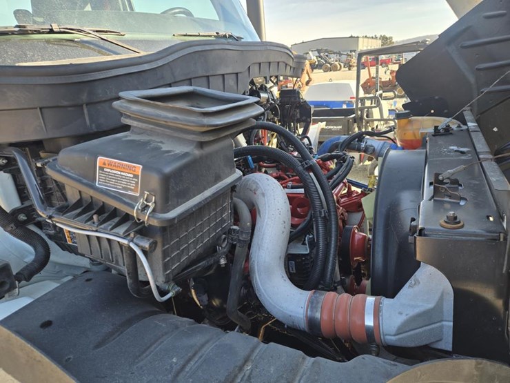 2022-international-mv607-image-40