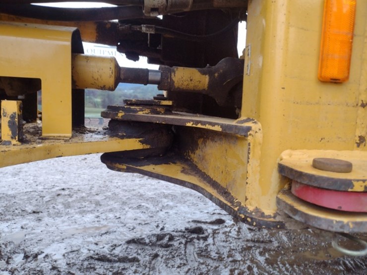 caterpillar-it28g-image-24