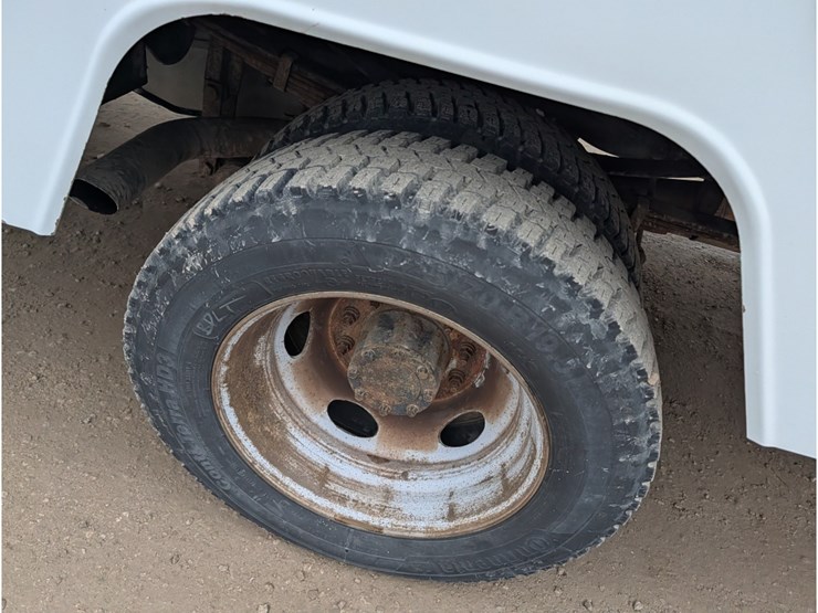 2012-ford-f450-image-7