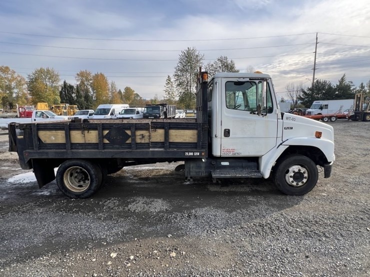 2003-freightliner-fl50-image-3