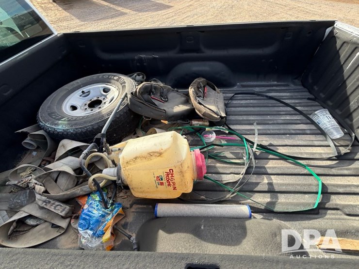 2010-chevrolet-silverado-2500hd-image-30