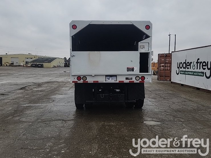 ford-f750-xl-image-5