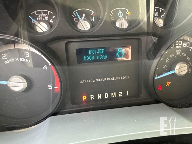 2016-ford-f350-xl-image-26