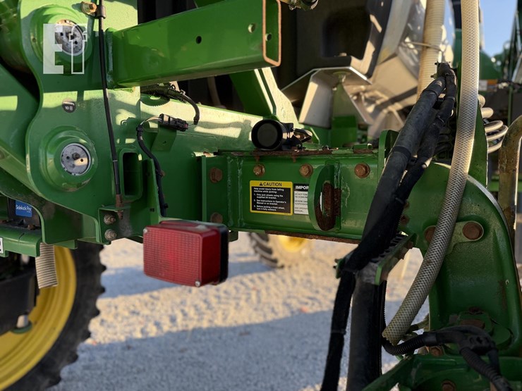 john-deere-r4038-image-23