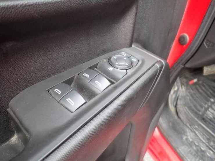 chevrolet-silverado-1500-image-36