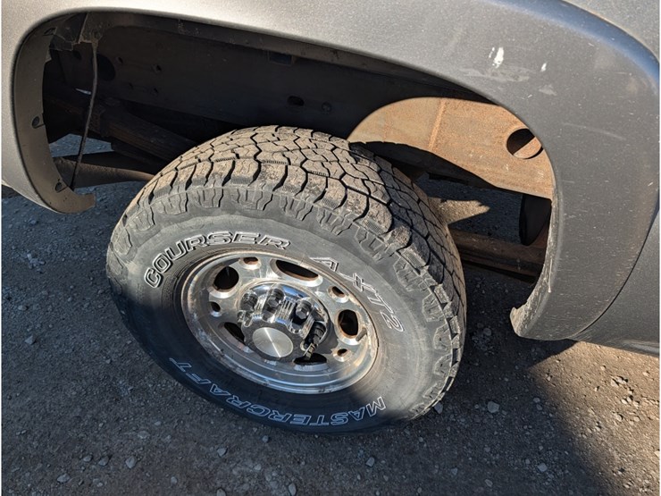 2007-chevrolet-2500-image-8