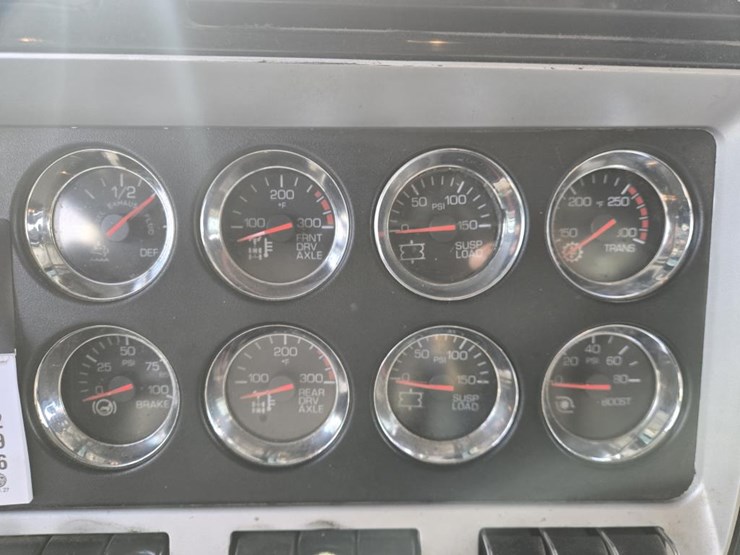 2013-kenworth-t660-image-52