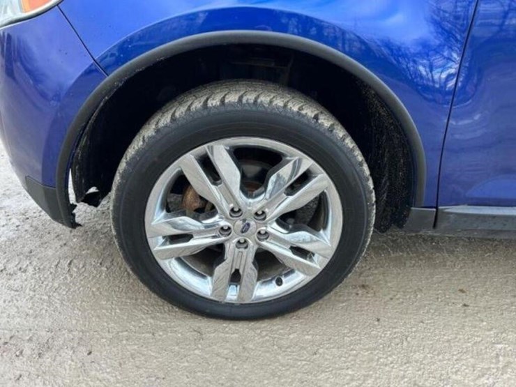 ford-edge-sel-image-27