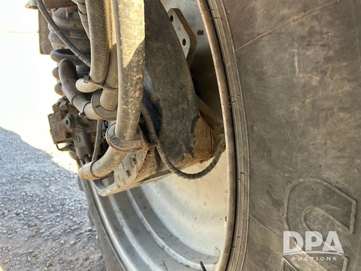 case-ih-patriot-4440-image-18