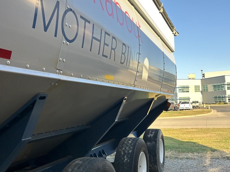 2022-walkabout-mother-bins-4000+-image-9