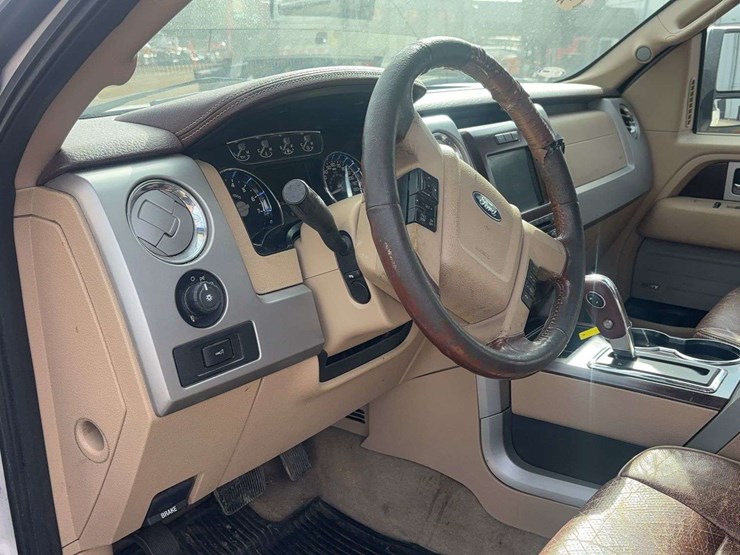 2012-ford-f150-image-28