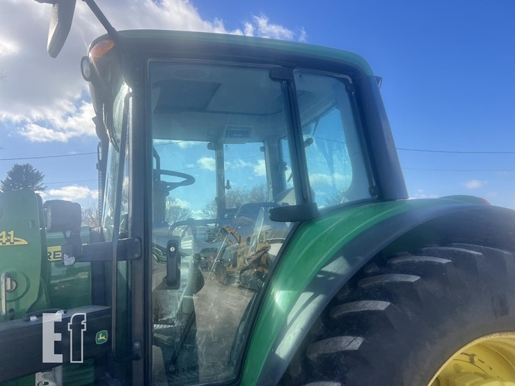 2008-john-deere-7330-image-32