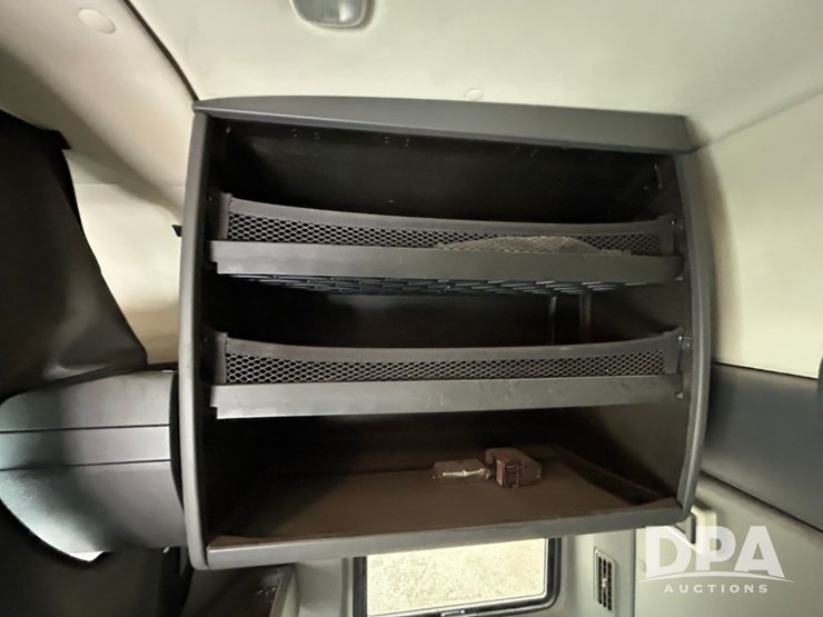 international-prostar-image-82