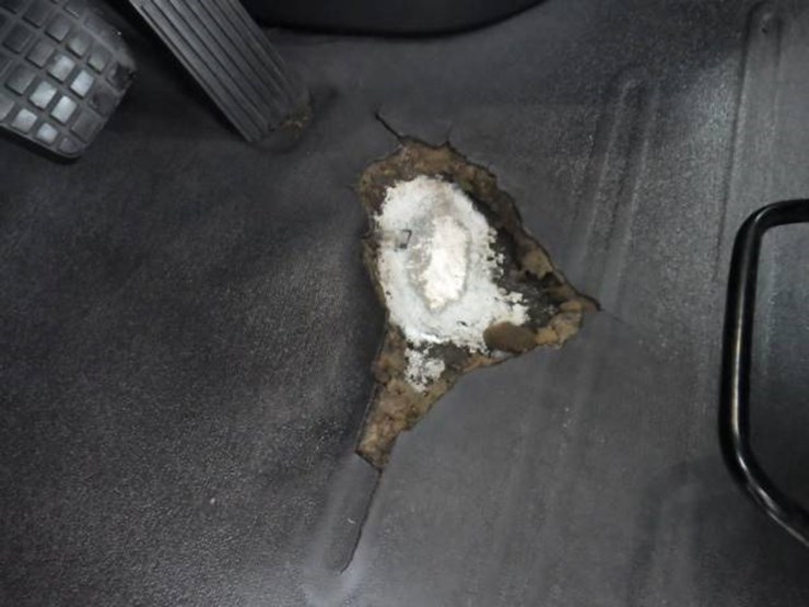 freightliner-cascadia-126-image-20