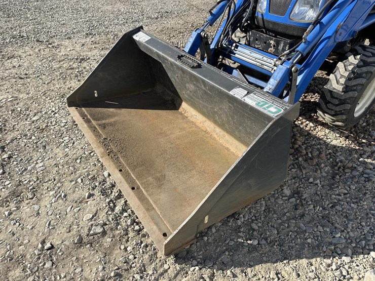 new-holland-tc26da-image-9