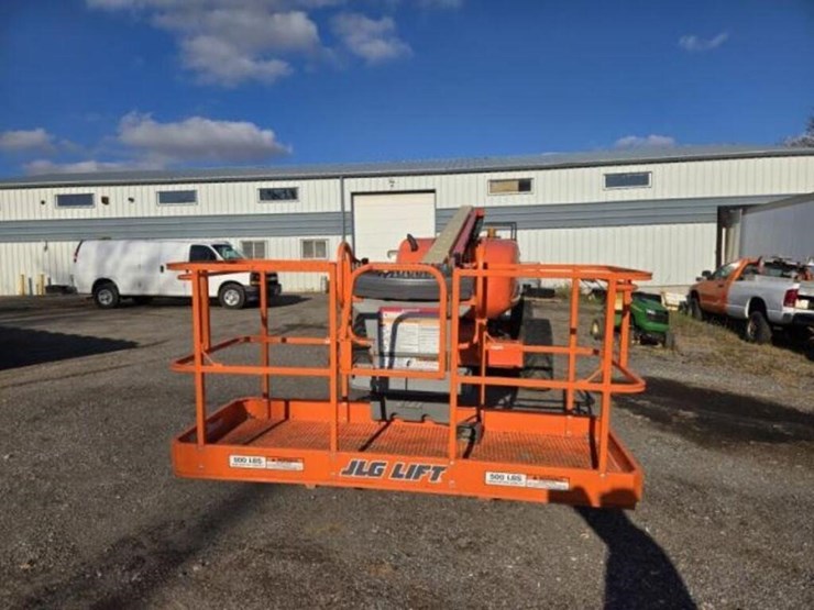 2007-jlg-600aj-image-3