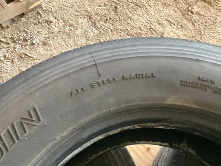 #513-•-double-coin-tires-image-5