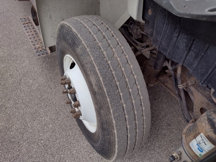 international-durastar-4300-image-20