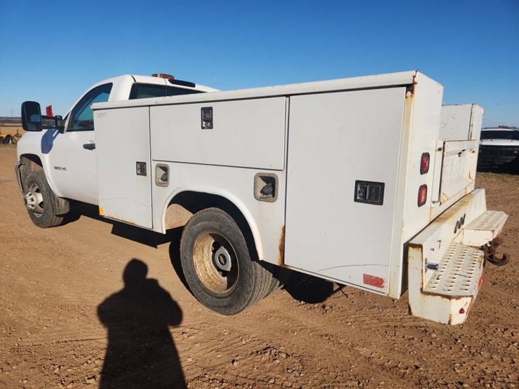 chevrolet-3500-image-3