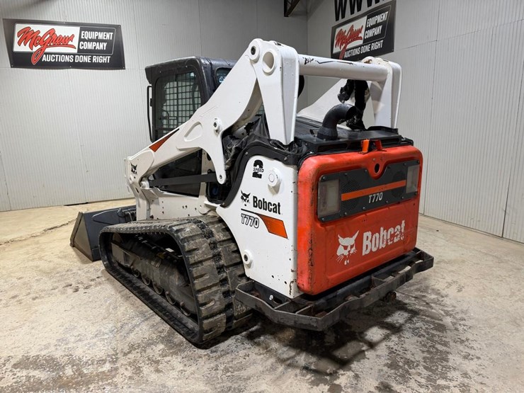 2021-bobcat-t770-image-3