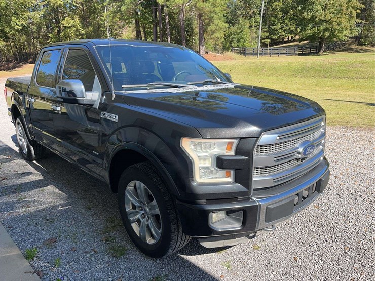 2015-ford-150-image-25