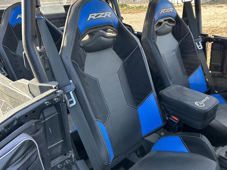 2022-polaris-rzr-1000-image-23