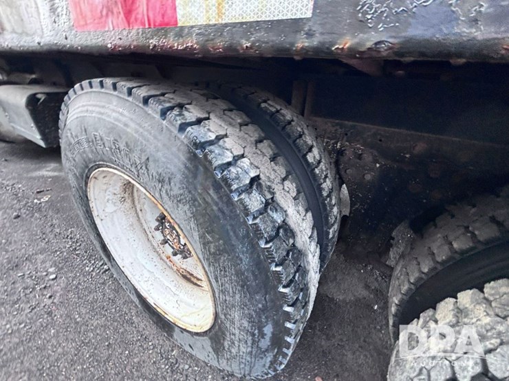 kenworth-t600a-image-32