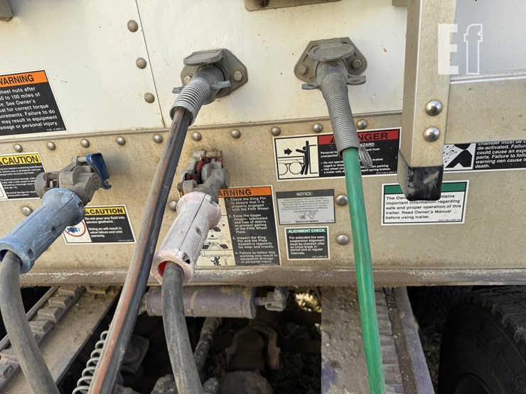 2014-wilson-grain-trailer-image-29