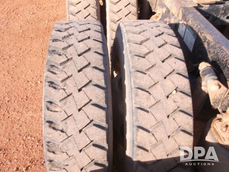 2007-freightliner-columbia-112-image-39