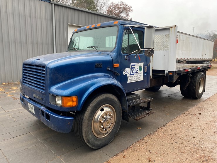 international-4700-image-1