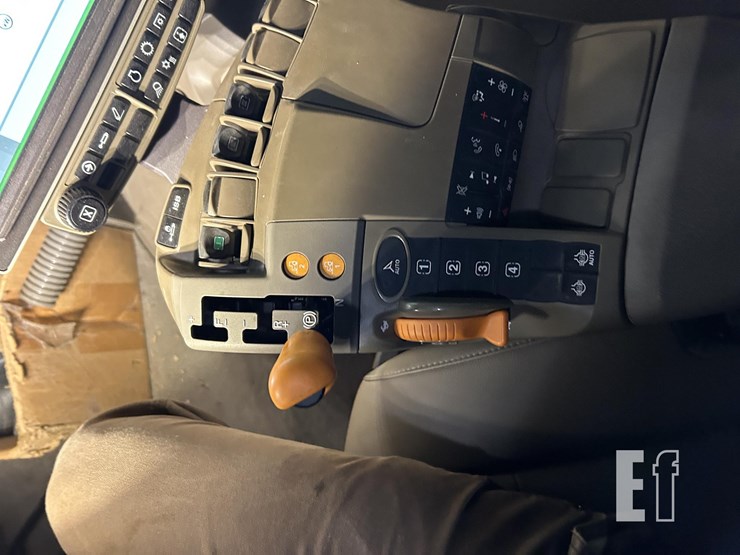 2022-john-deere-9r-590-image-67