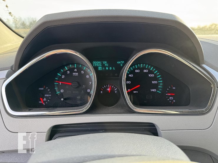 2010-chevrolet-traverse-image-22