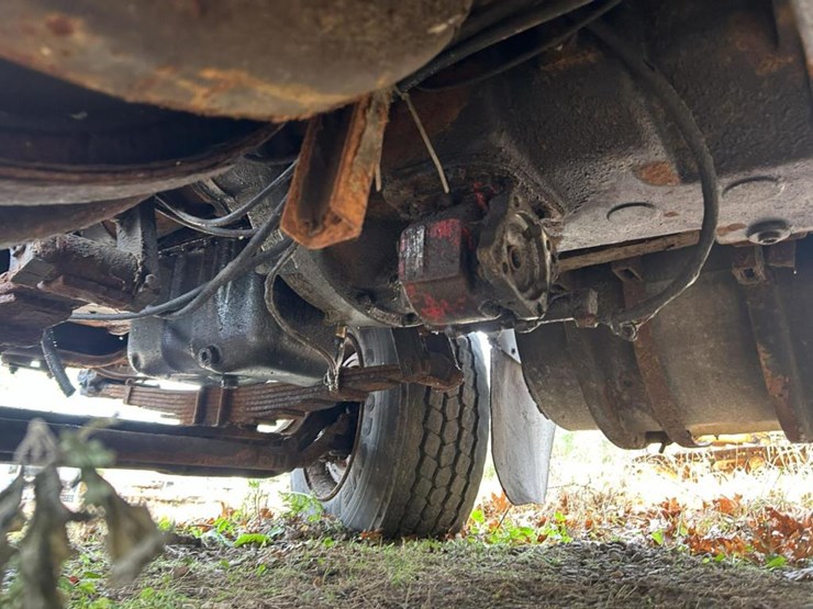 #1427-•-1989-autocar-flatbed-truck-image-30