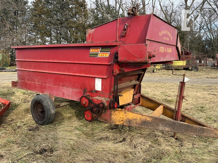 blair-feed-r-wagon-image-2