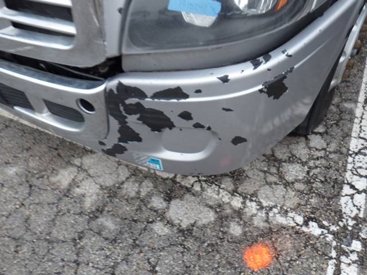 2019-freightliner-cascadia-125-image-2