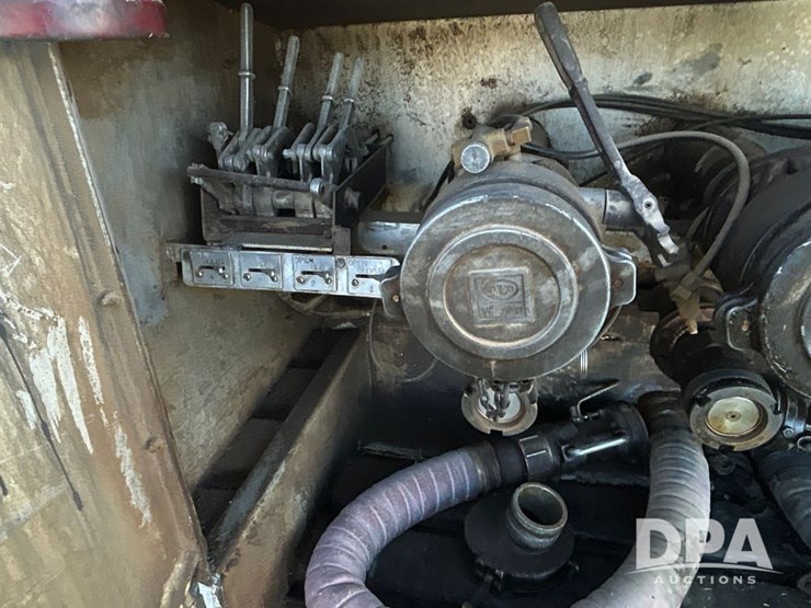 1995-cummins-m11-image-35