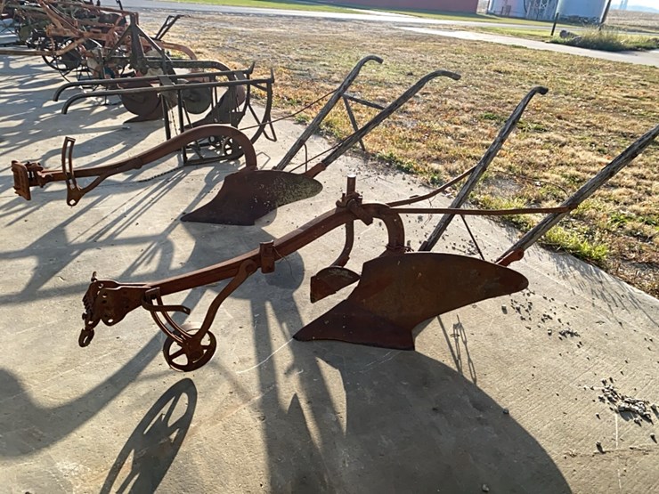 oliver-walking-plow-image-2