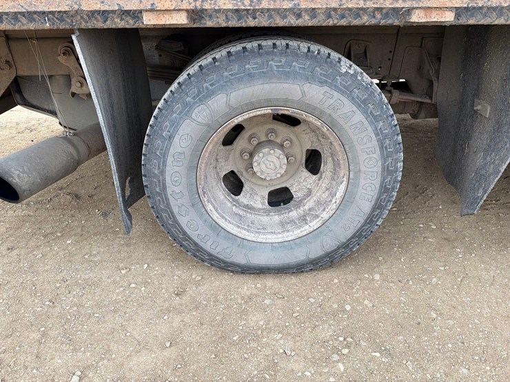 2008-dodge-3500-image-13