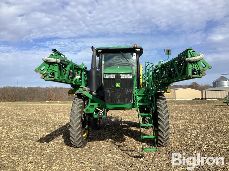 john-deere-r4045-image-2