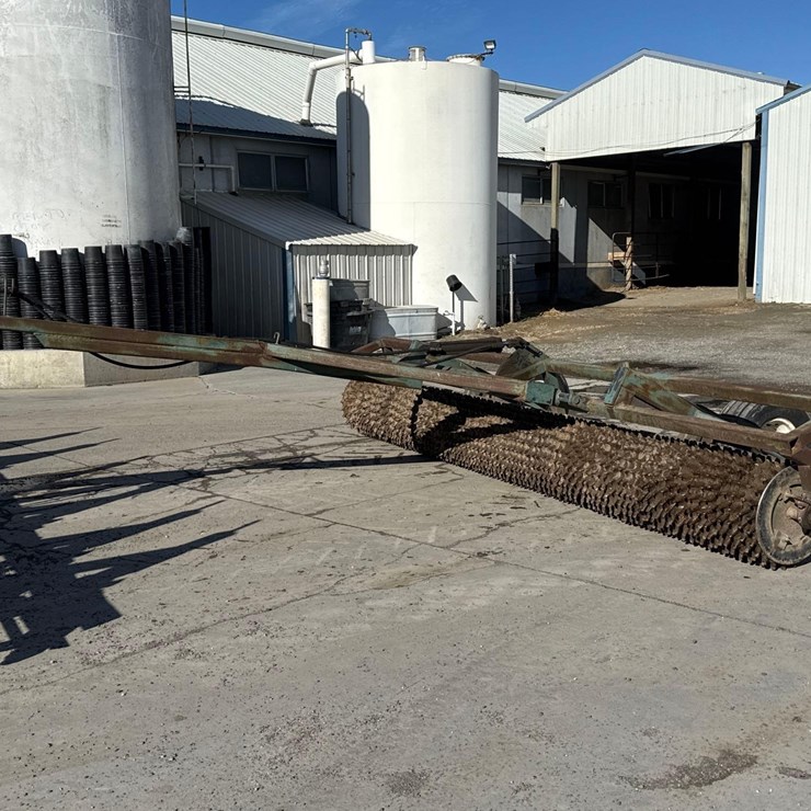 16’ Packer w/Hydraulic Transport