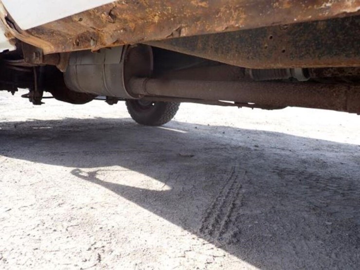 2012-ford-f250-xl-image-69